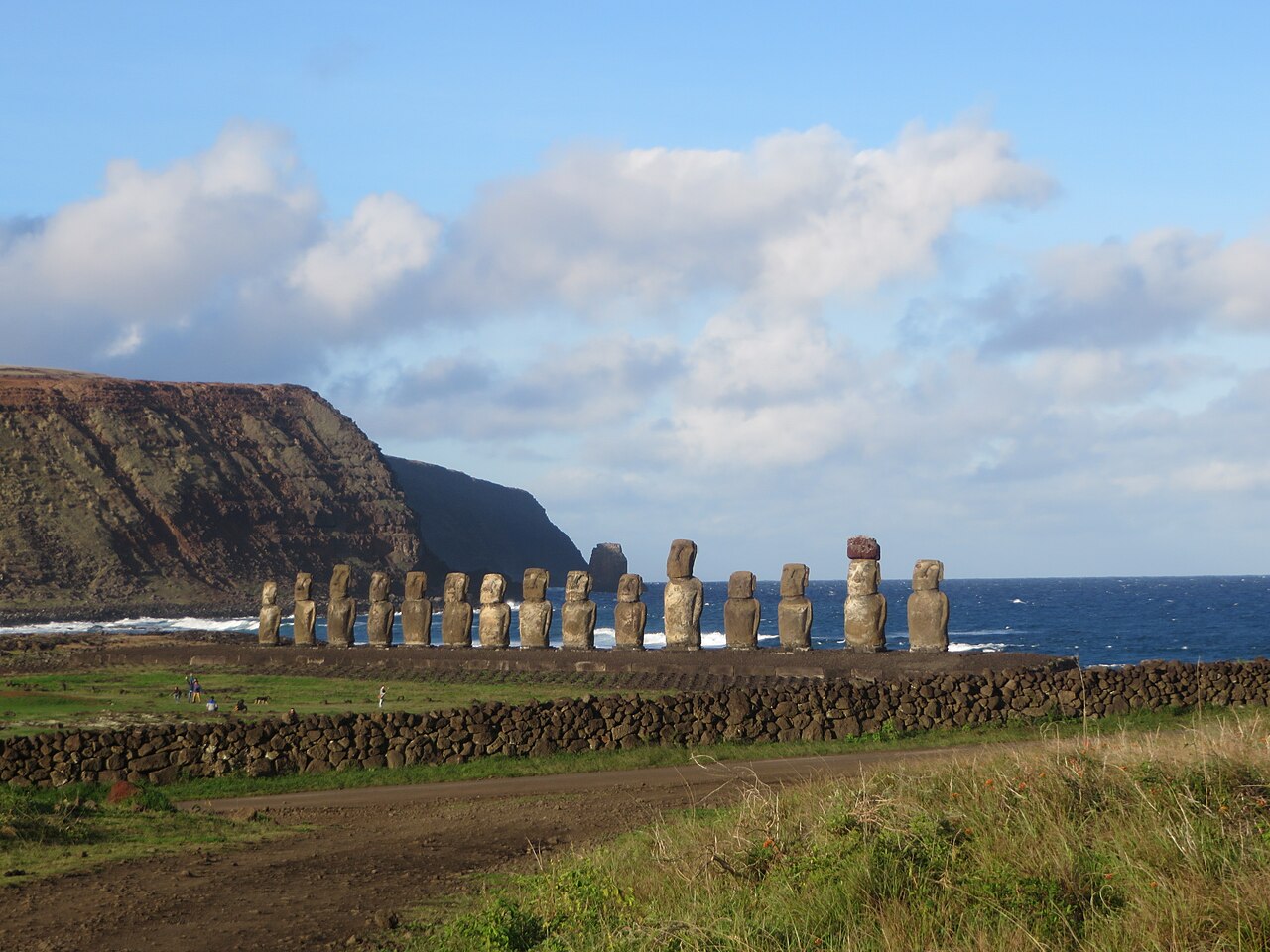 isla-pascua-ahu-tongariki-moais