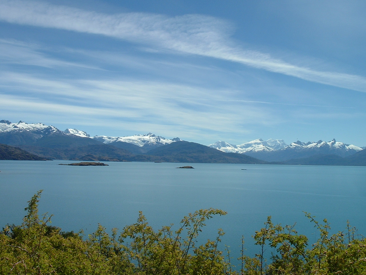 Lago General Carrera, Puerto Guadal