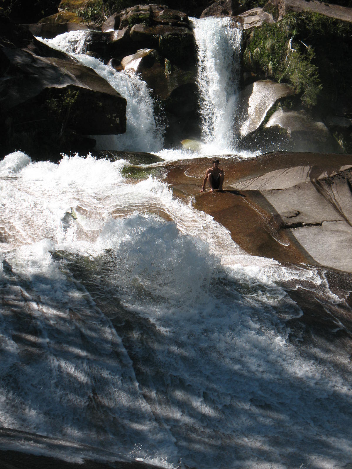 lugar-cascada-escondida